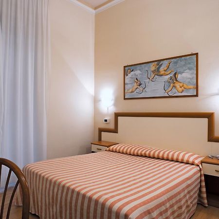 Via Marsaglia Rooms Санремо Экстерьер фото