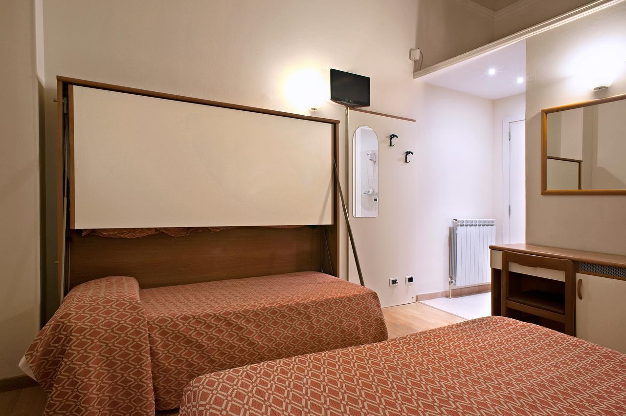 Via Marsaglia Rooms Санремо Экстерьер фото