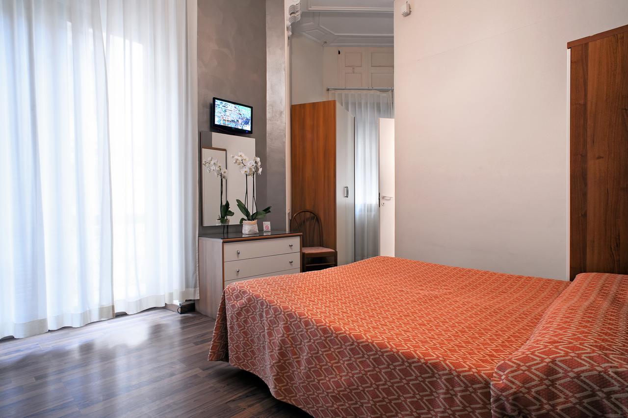 Via Marsaglia Rooms Санремо Экстерьер фото