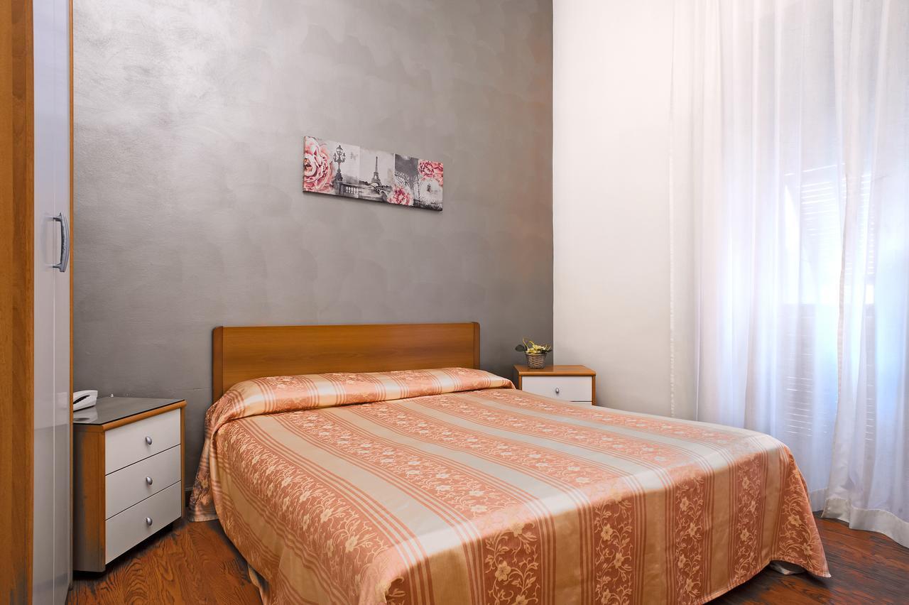 Via Marsaglia Rooms Санремо Экстерьер фото